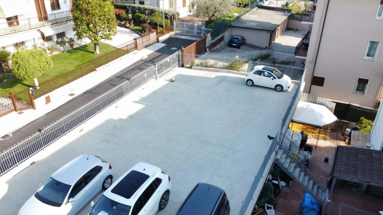 Albergo Aquila Lazise Exterior foto